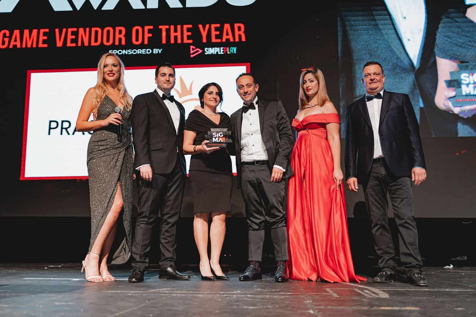 SiGMA Malta Gaming Awards 2019 Game Vendor of the year, Pragmatic Play, Jessica Walker, Michel Glansberg, Melissa Summerfield, hostess, Luca Galli, Jon Thompson 2